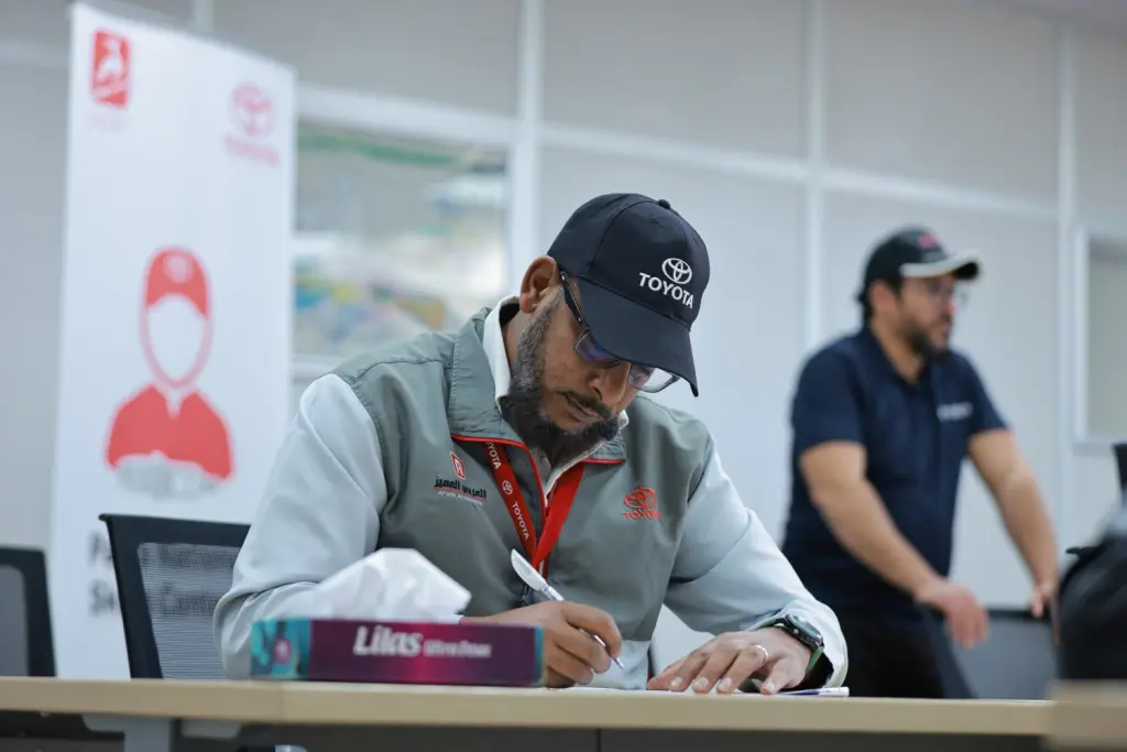 The Third National Spare Parts Staff Competition – Toyota Libya 18 04