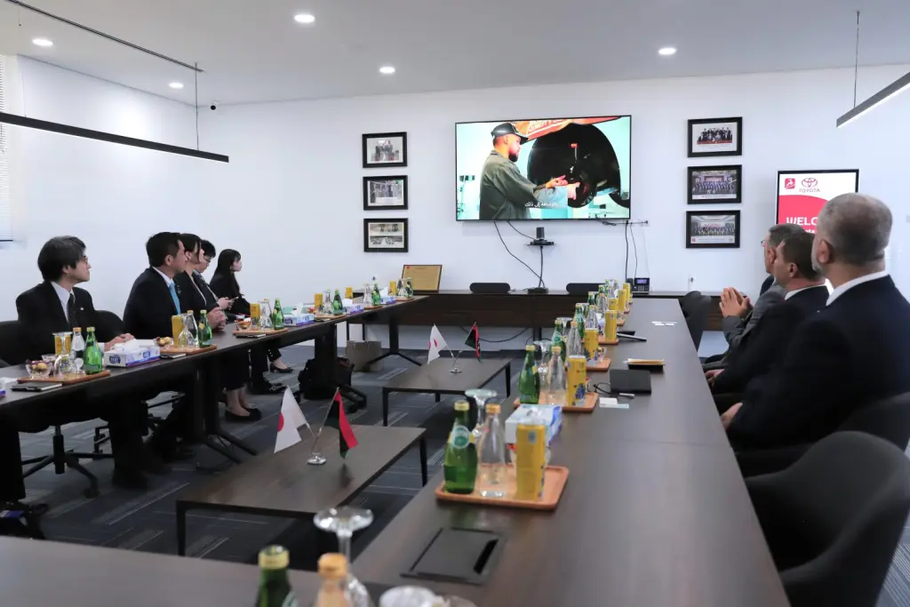 A Delegation from Japan’s Ministry of Foreign Affairs Visits Toyota Libya’s Headquarters in Misrata 18 04 IMG 8662