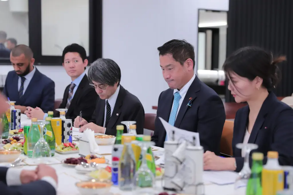 A Delegation from Japan’s Ministry of Foreign Affairs Visits Toyota Libya’s Headquarters in Misrata 19 05 IMG 8716